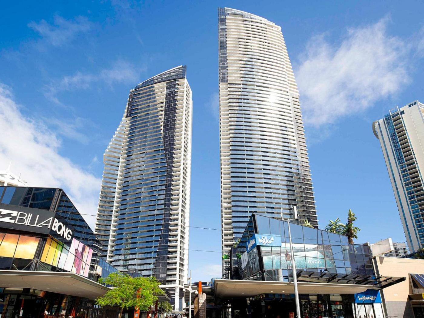 Circle On Cavill - Self Contained & Privately Managed Apartments - Wow Stay 골드코스트 외부 사진